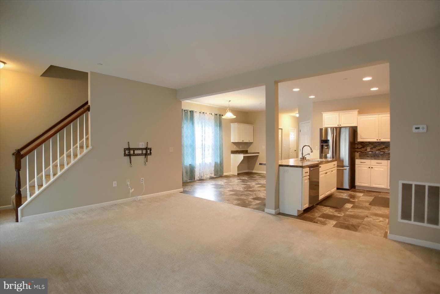 1780 Fairbank Lane photo 19