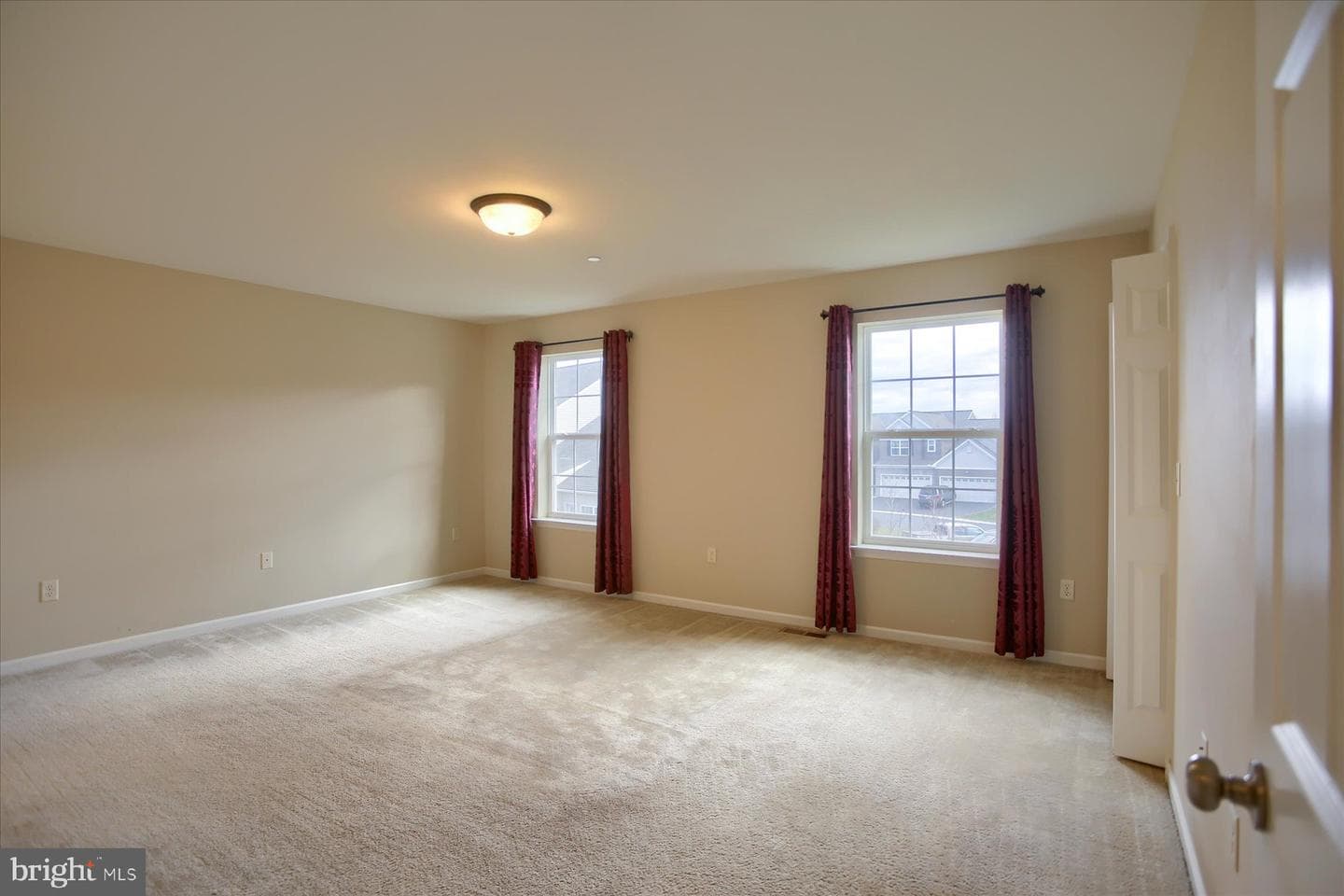 1780 Fairbank Lane photo 22