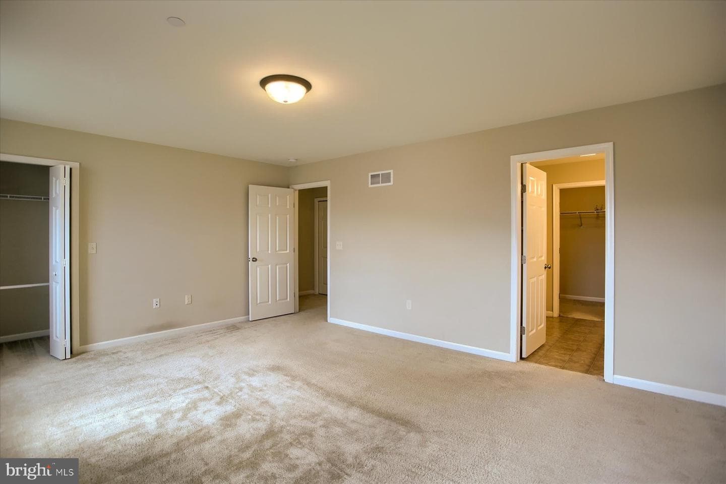 1780 Fairbank Lane photo 23