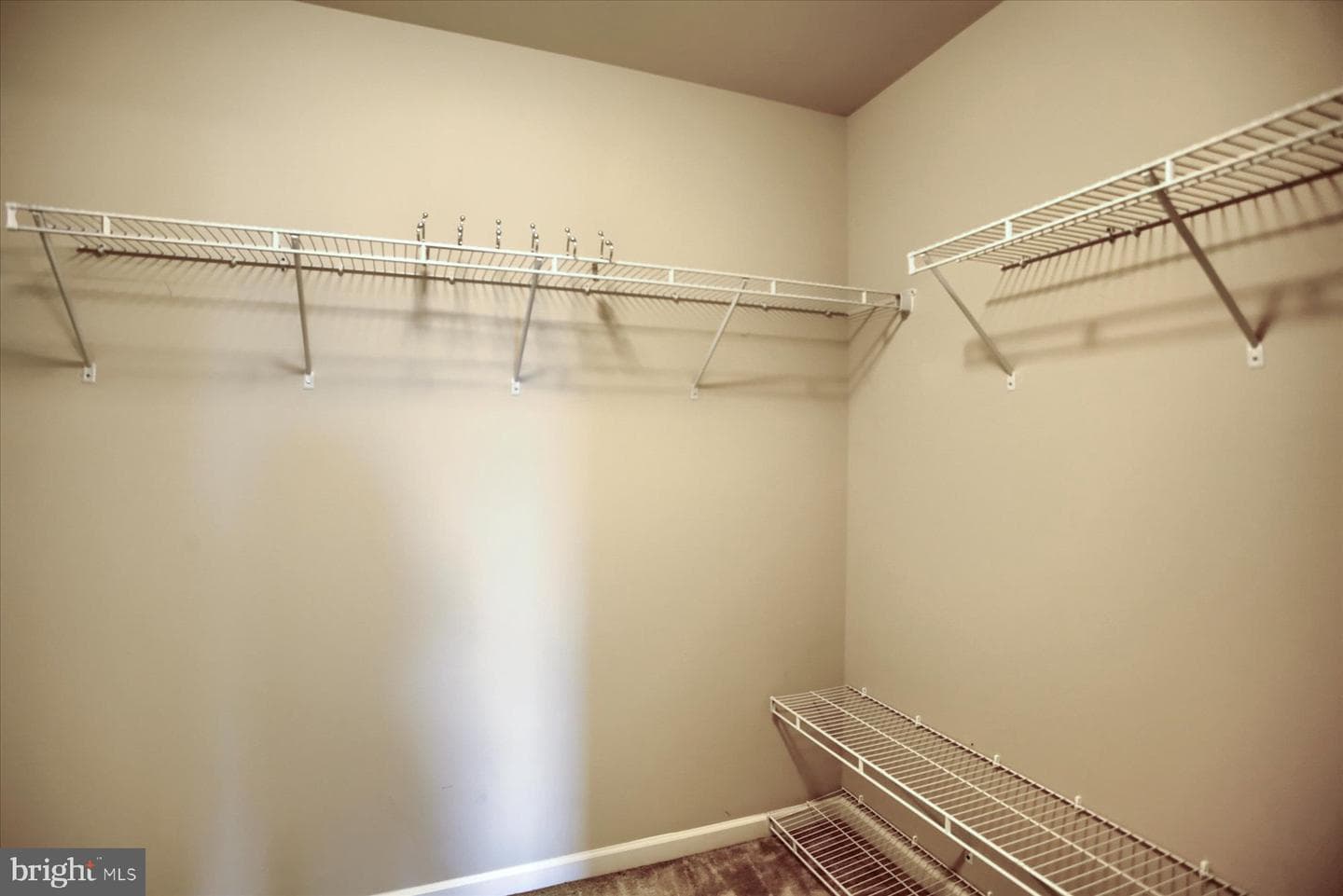 1780 Fairbank Lane photo 26