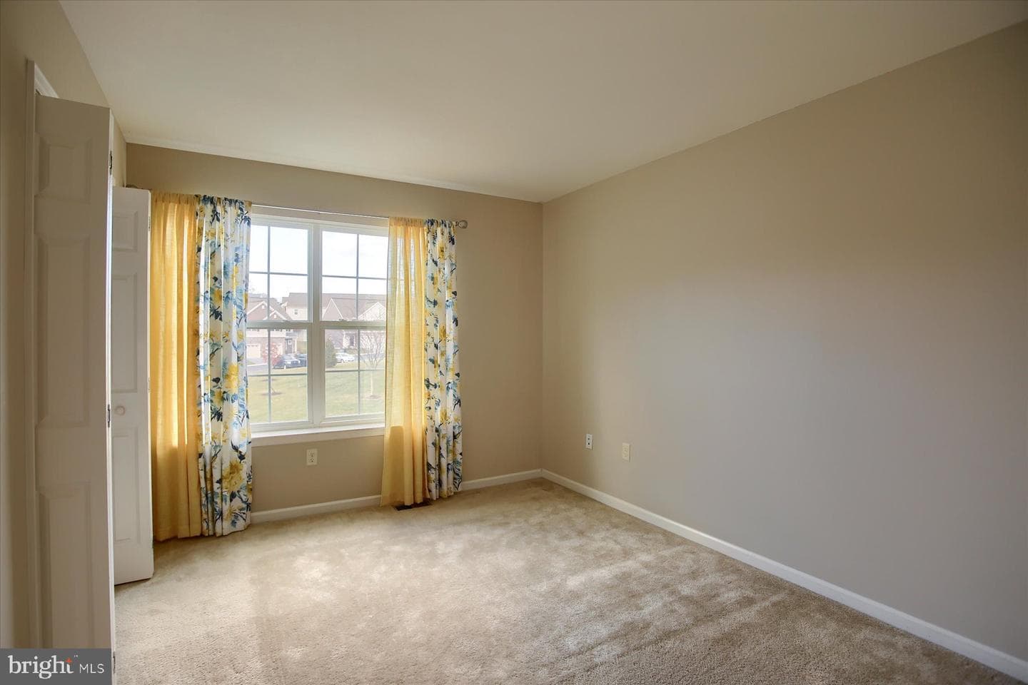 1780 Fairbank Lane photo 29