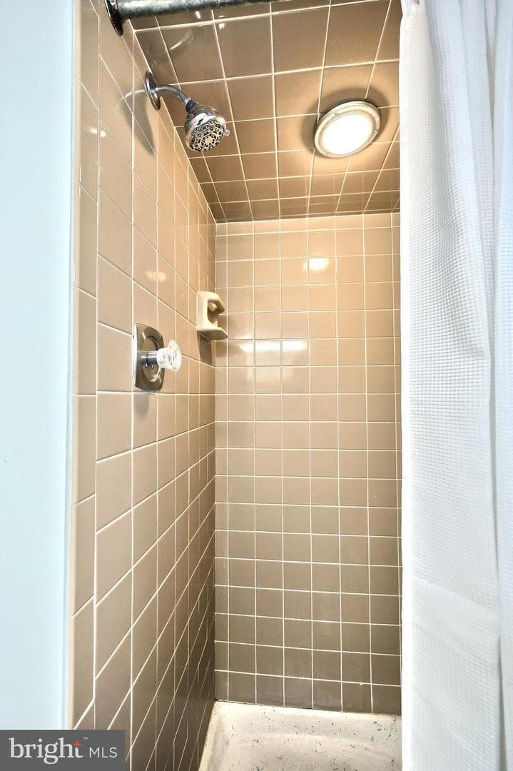 805 Briarwood Lane photo 28