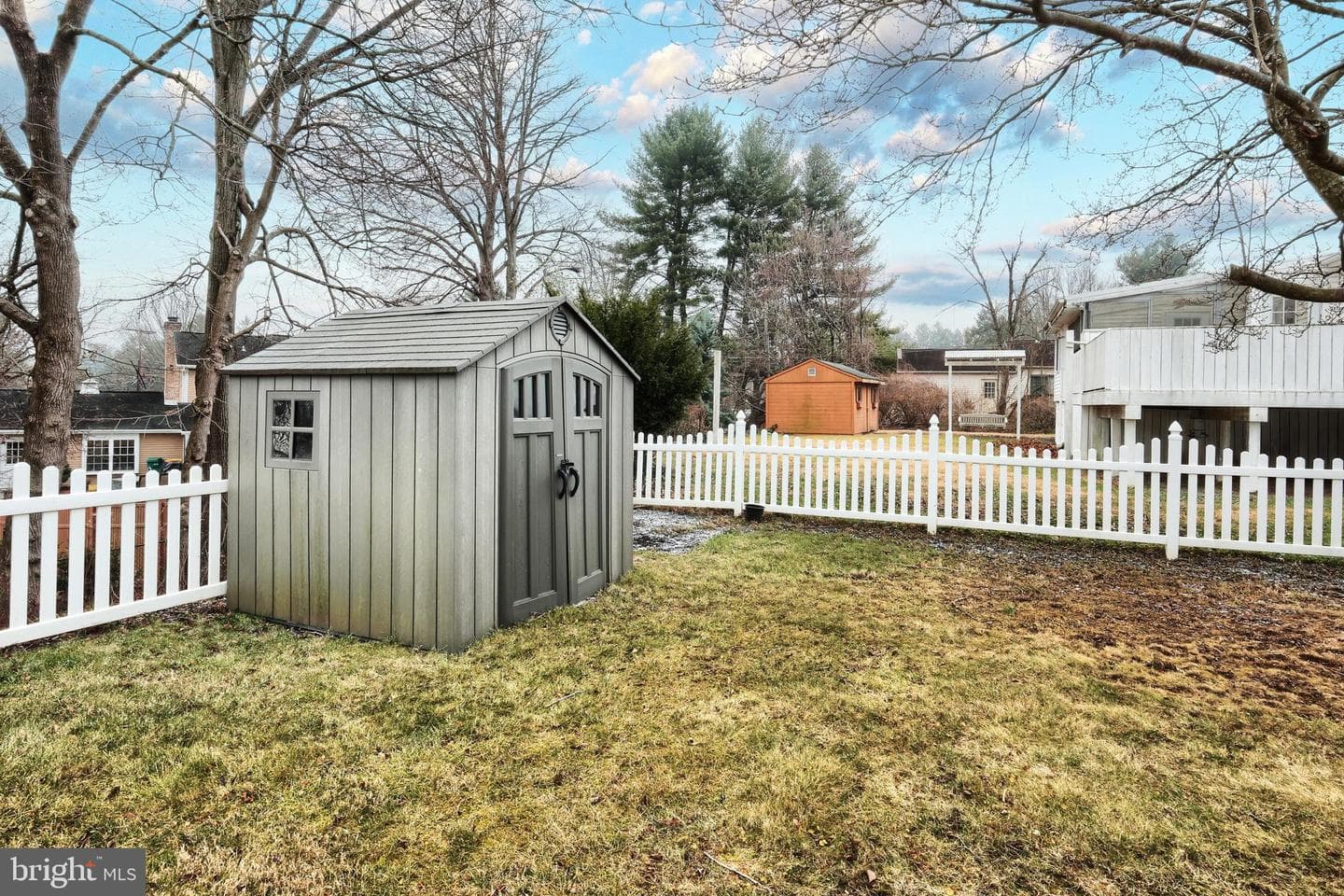 805 Briarwood Lane photo 33