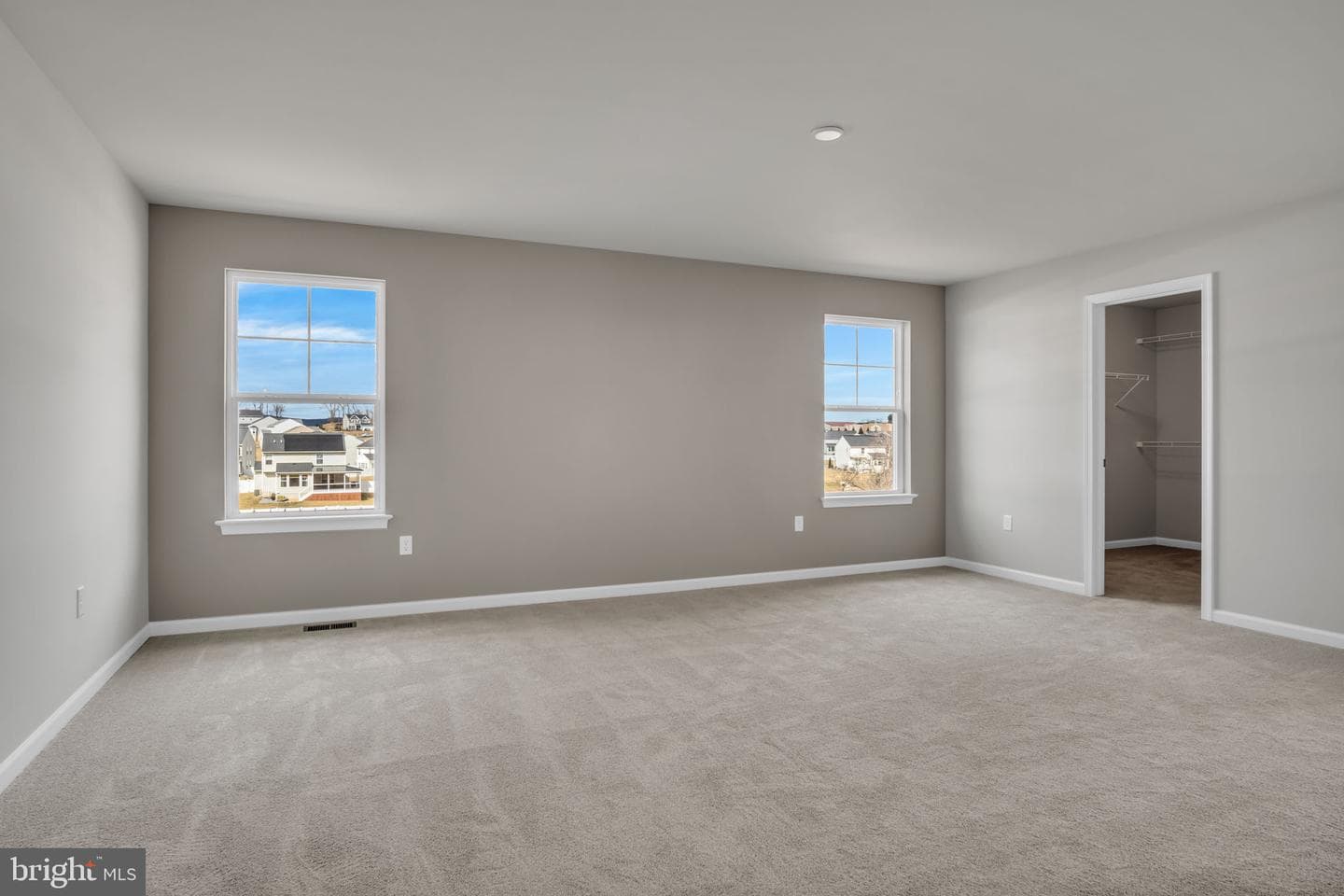881 Ashfield Drive photo 24