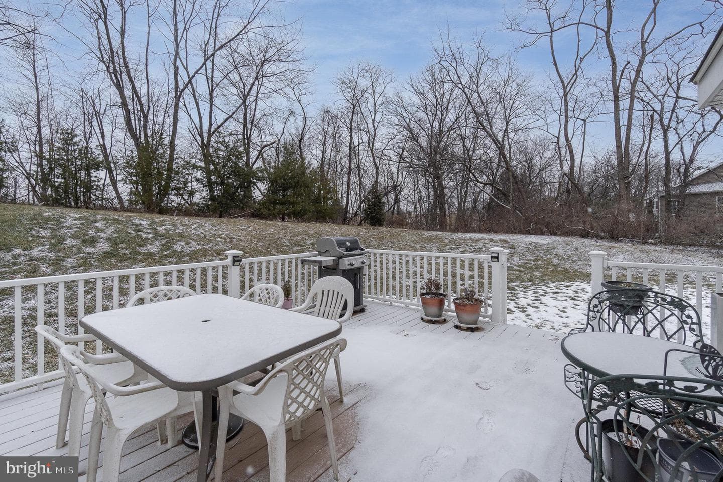 6275 Thornhill Lane photo 24