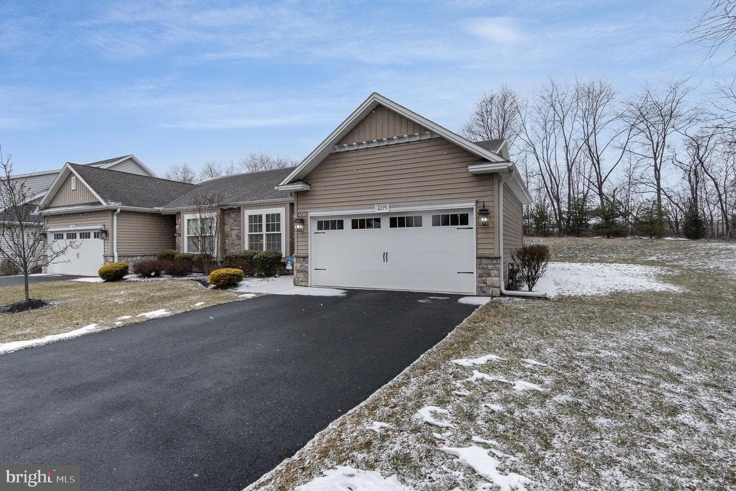 6275 Thornhill Lane photo 28