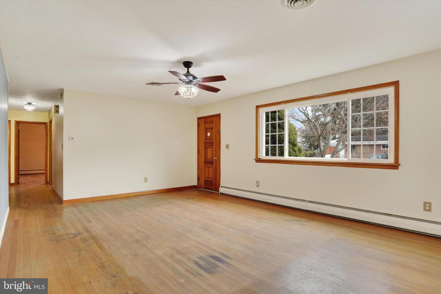 104 S George Street photo 6