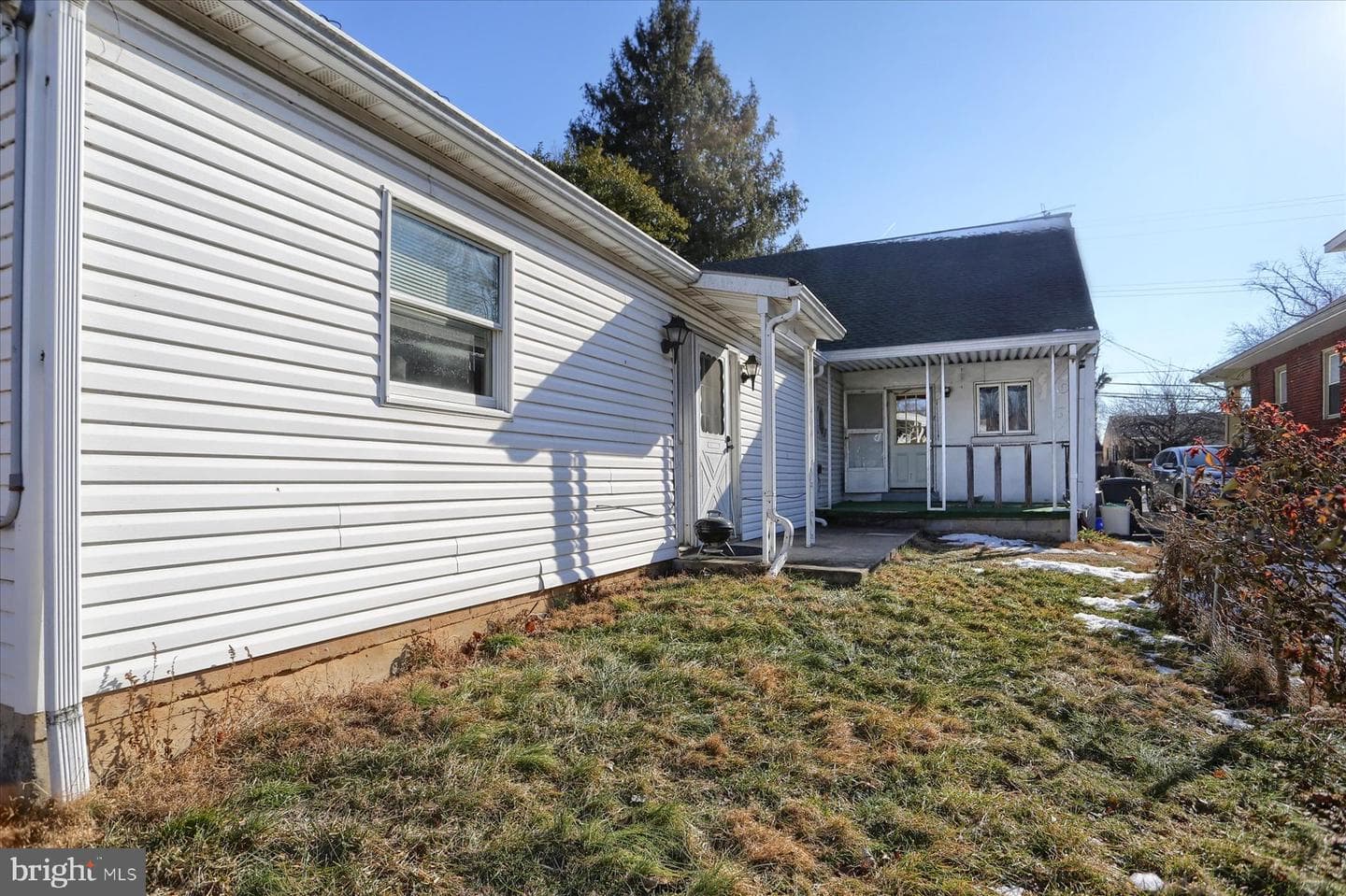 365 Walton Street photo 40