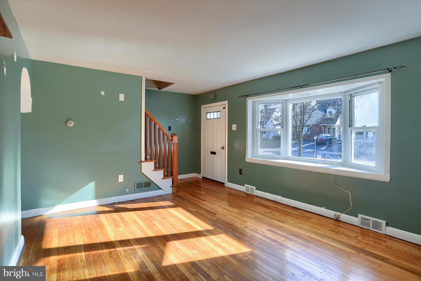 365 Walton Street photo 5