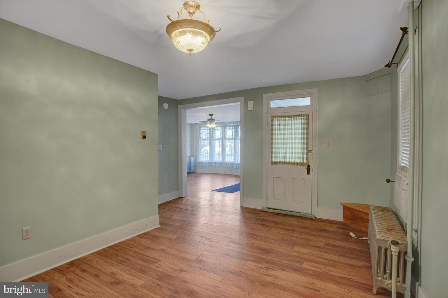 470 E King Street photo 13