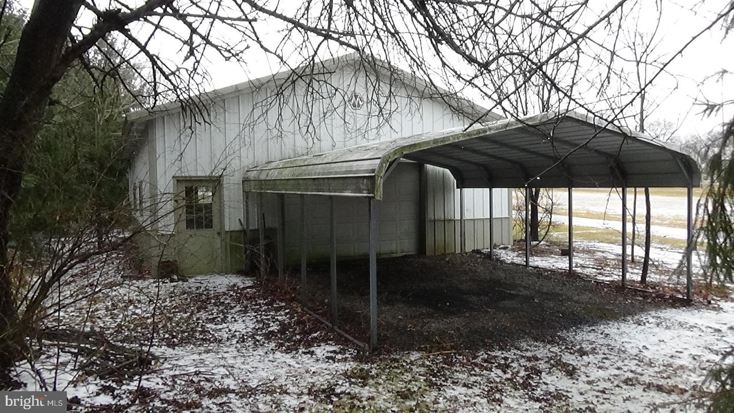 3181 Spring Road photo 10