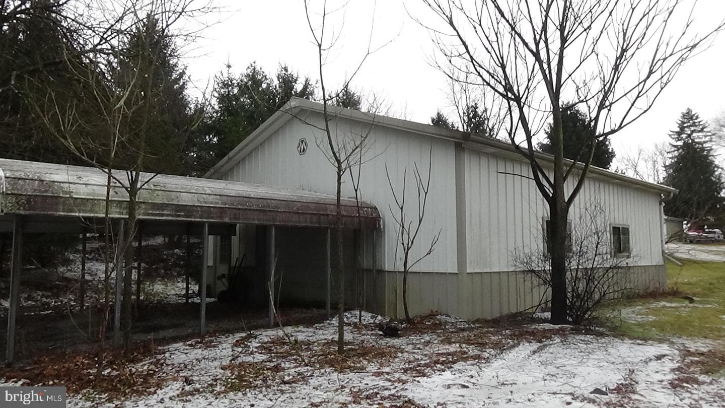 3181 Spring Road photo 11