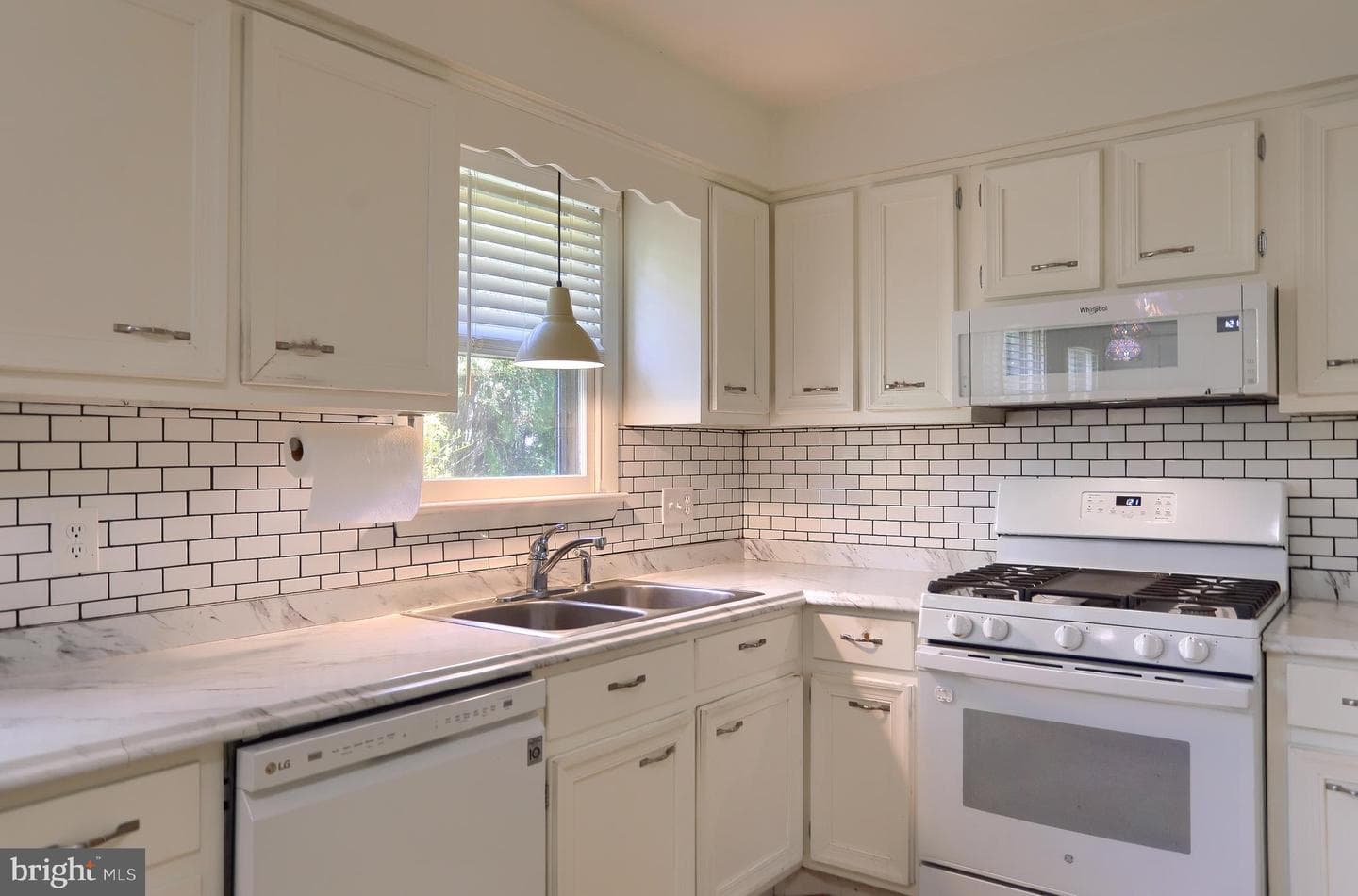4803 Charles Road photo 10
