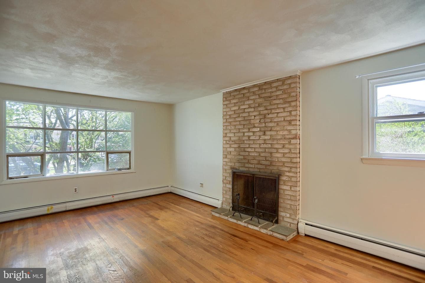 4803 Charles Road photo 2