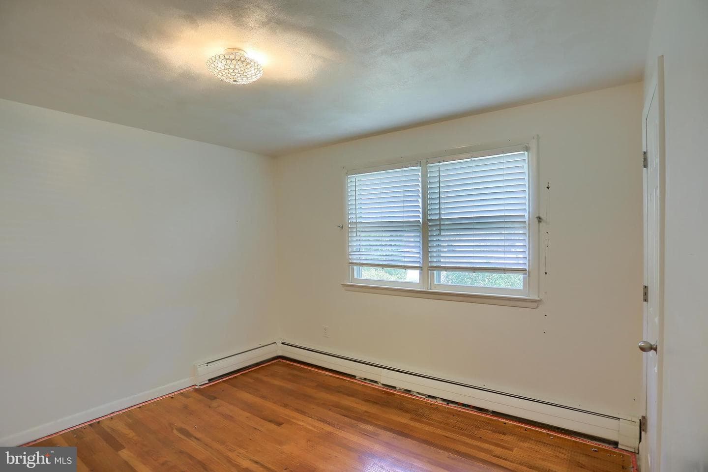 4803 Charles Road photo 6