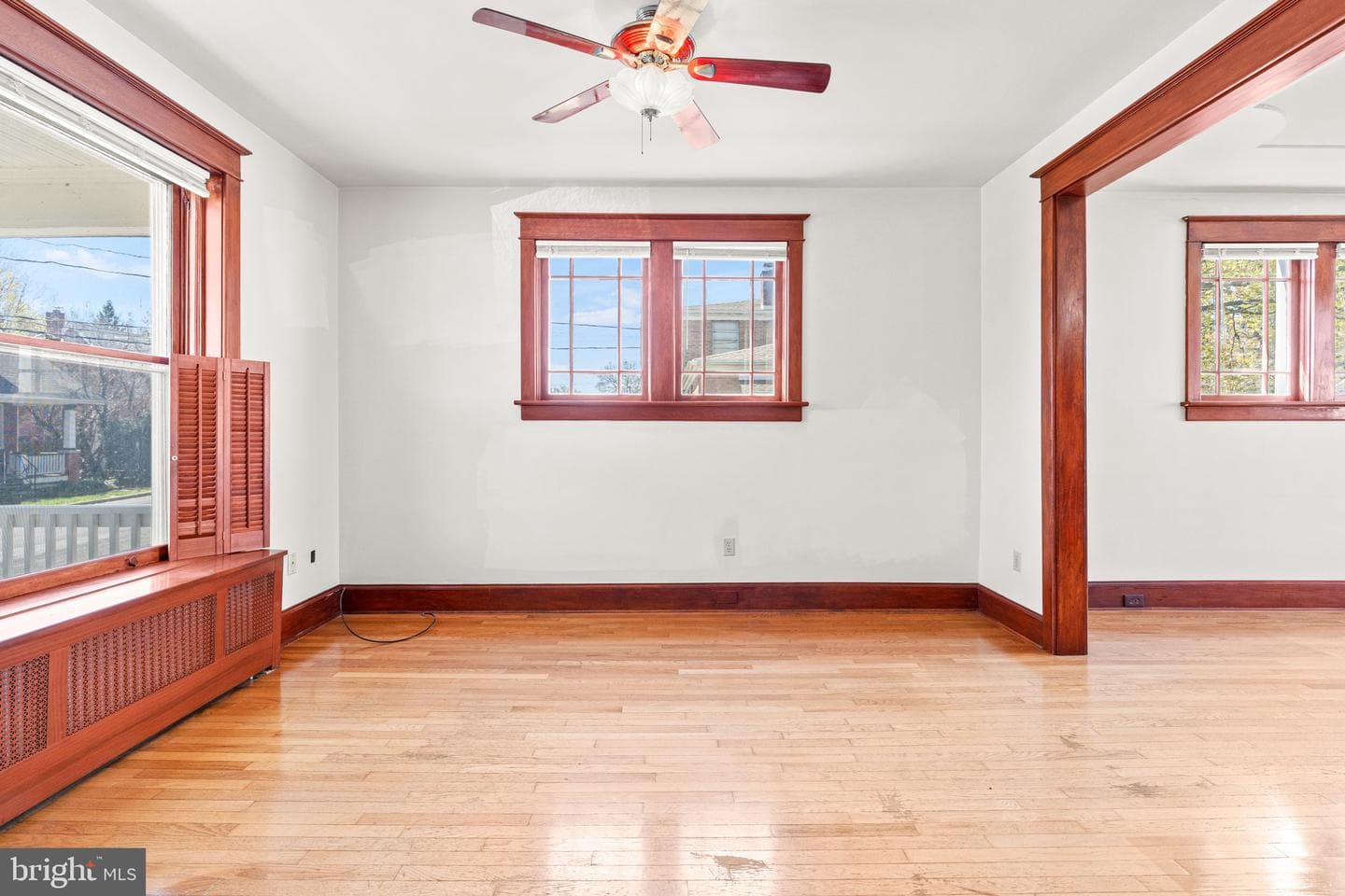305 11th Street photo 13