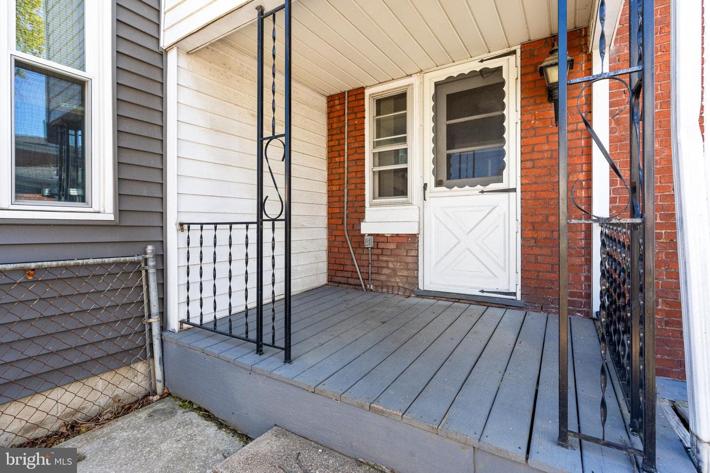 305 11th Street photo 30