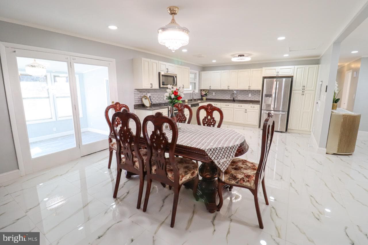4712 Delbrook Road photo 9