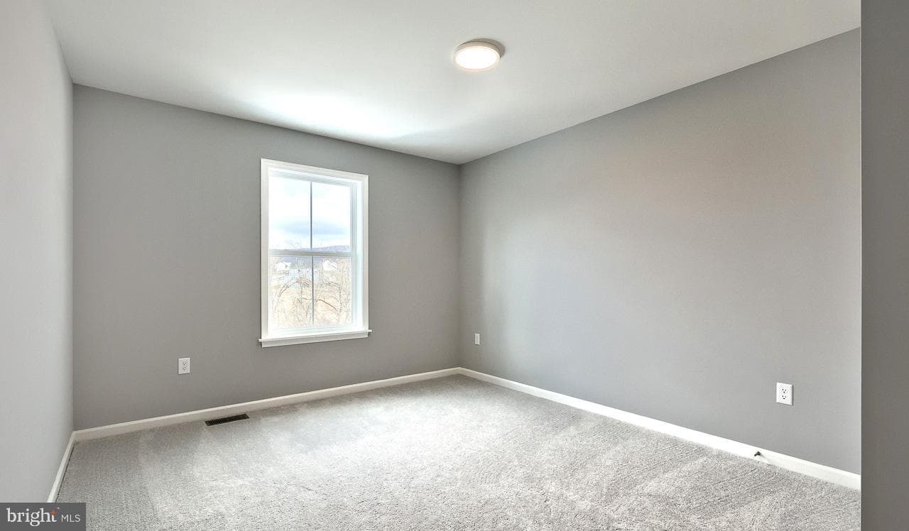 109 Blue Mountain Boulevard photo 23
