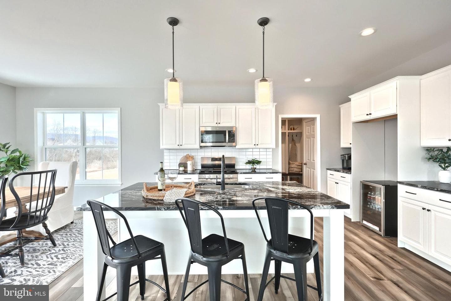 109 Blue Mountain Boulevard photo 3
