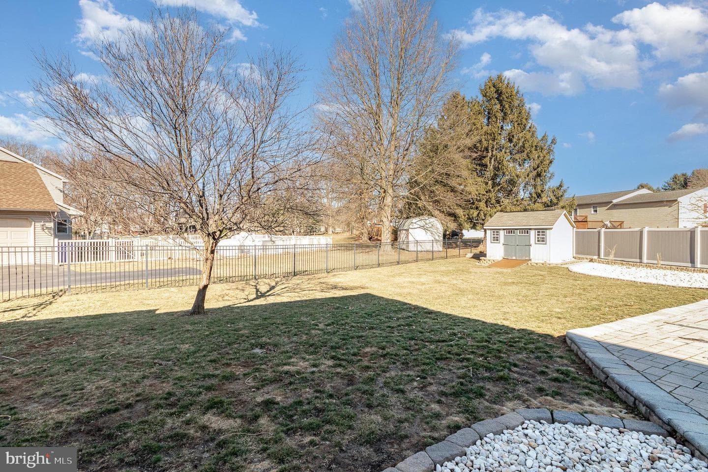 17 Raspberry Drive photo 38