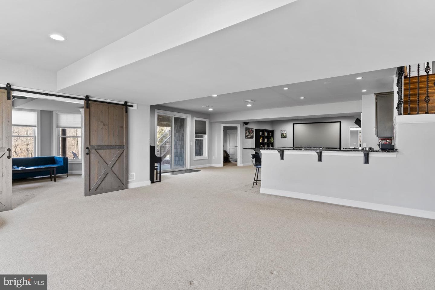 415 Sorbie Lane photo 54