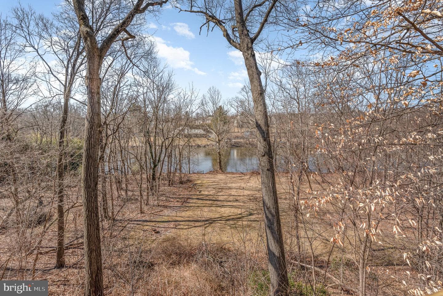 474 Woodcrest Drive photo 34