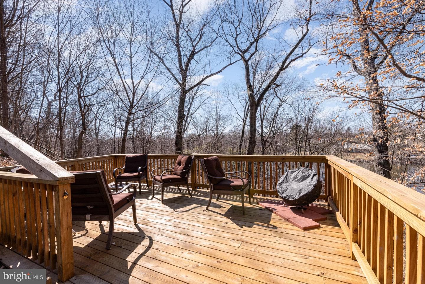 474 Woodcrest Drive photo 36
