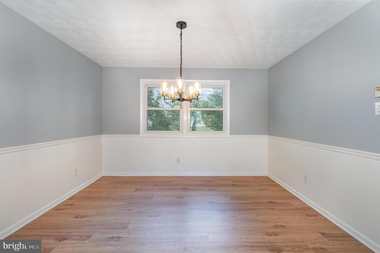 325 Belaire Drive photo 6