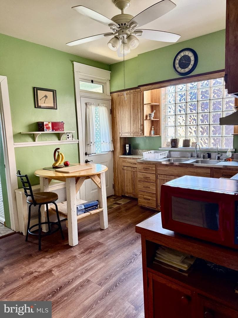 622 N Front Street photo 12
