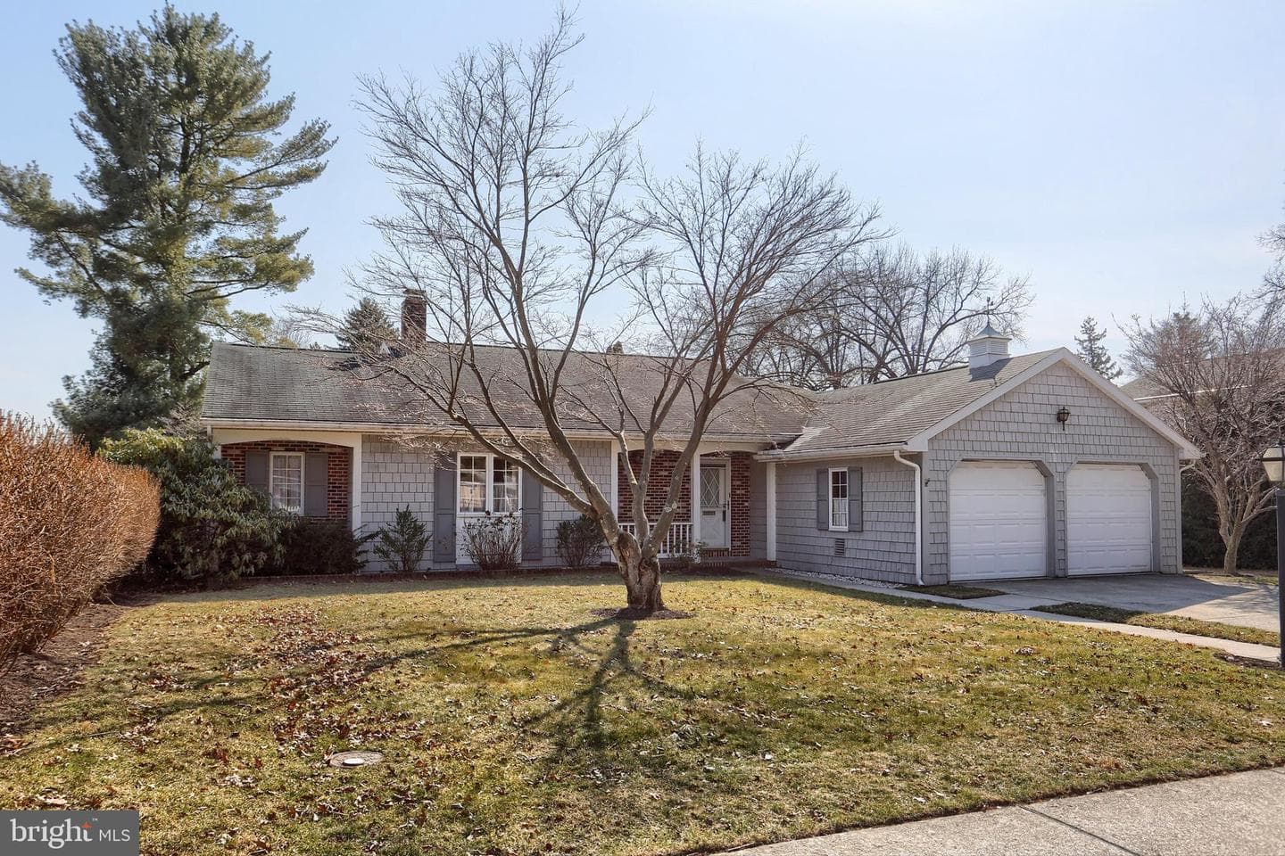 2929 Logan Street photo 2