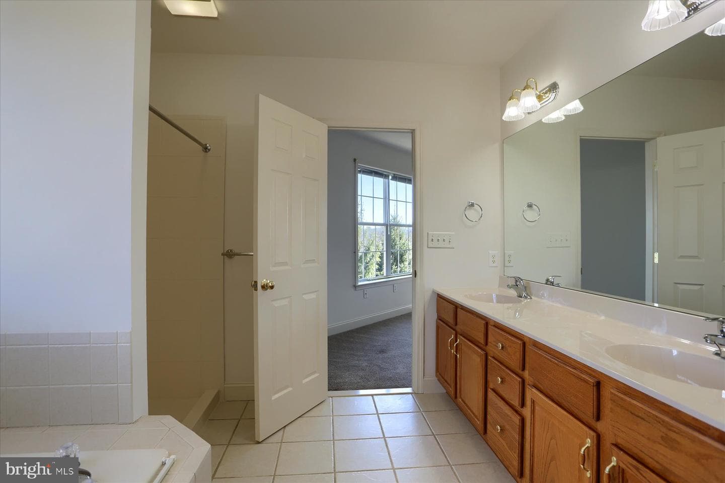 4032 Caissons Court photo 25