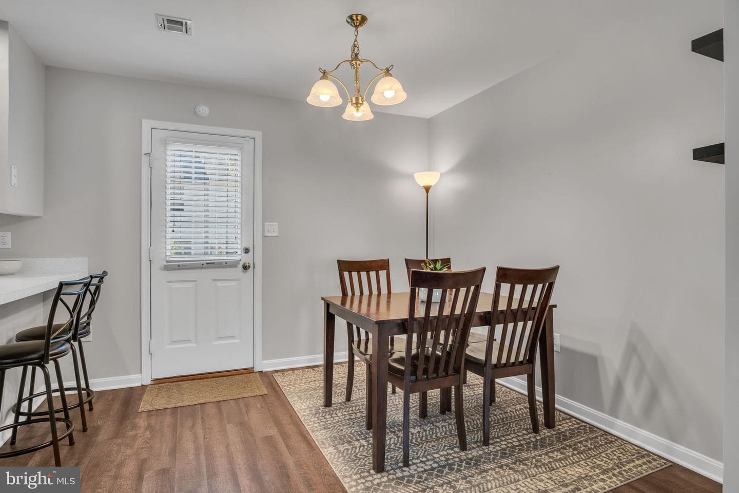 181 Melbourne Lane photo 6
