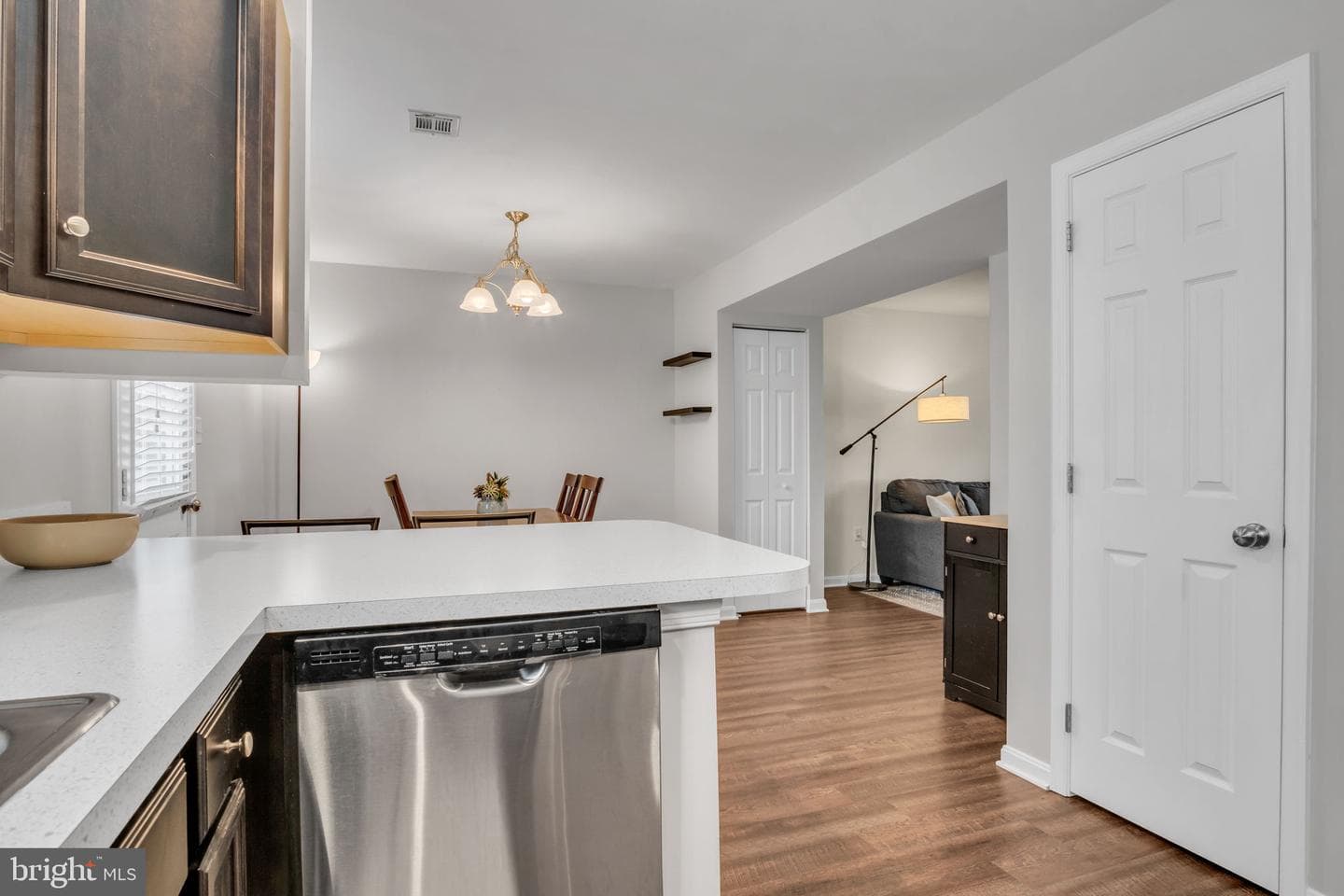 181 Melbourne Lane photo 9