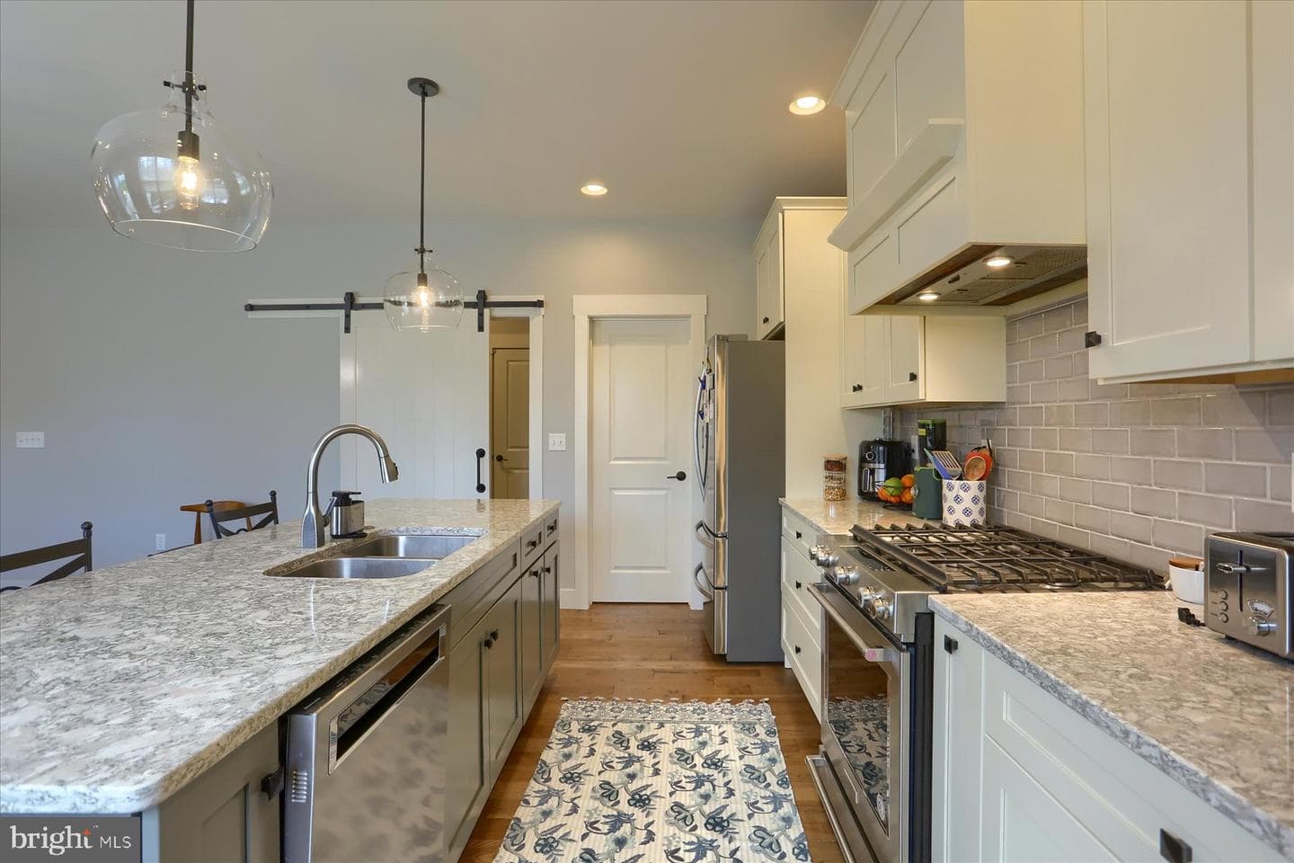 103 Steven Drive photo 18