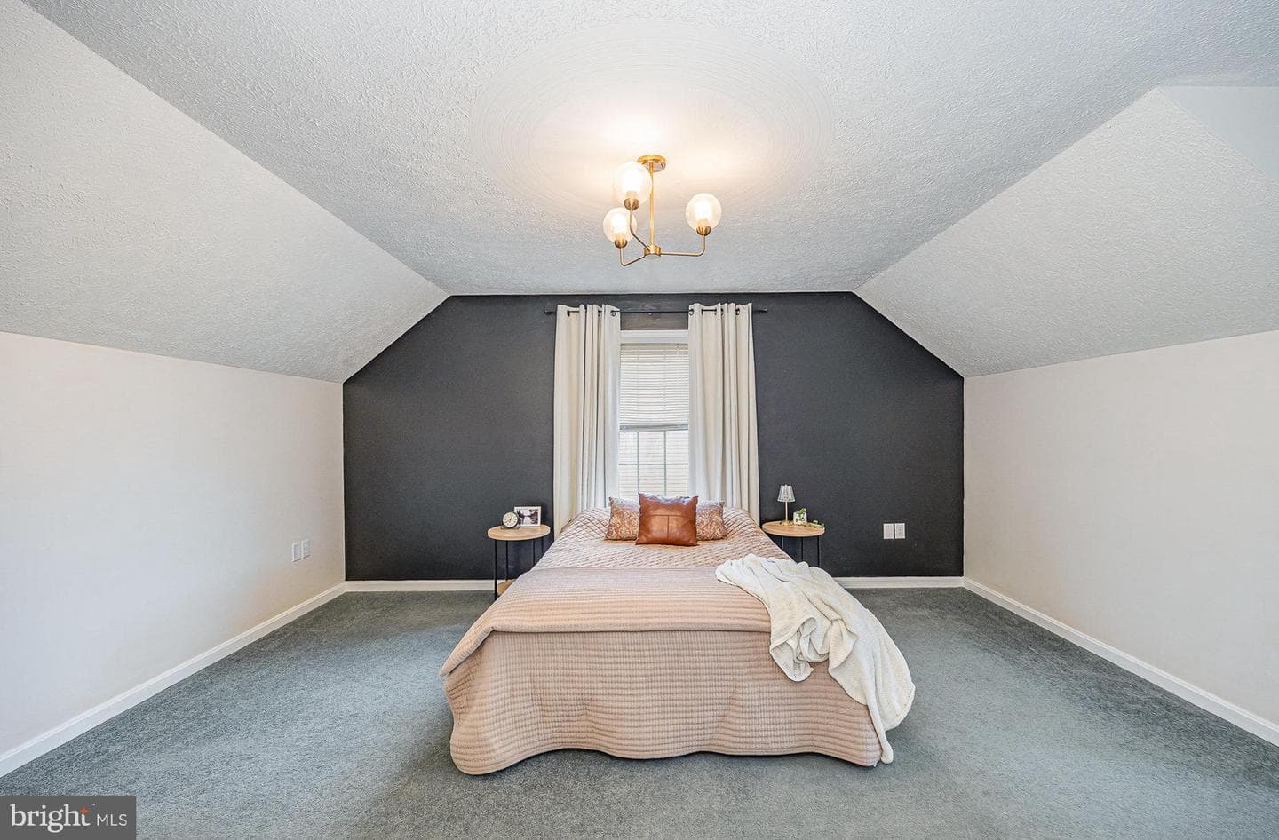 410 Freedom Drive photo 17