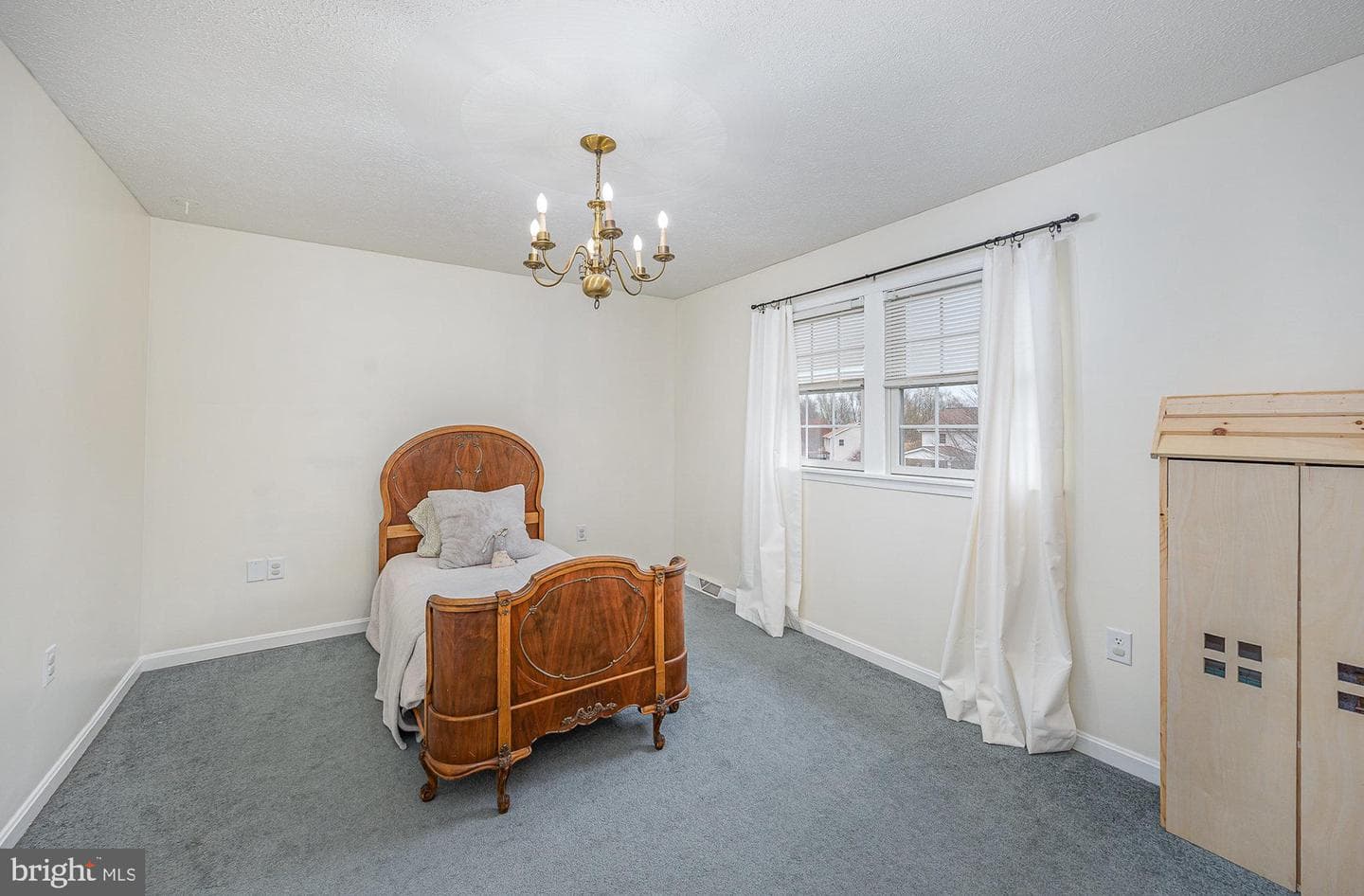 410 Freedom Drive photo 19