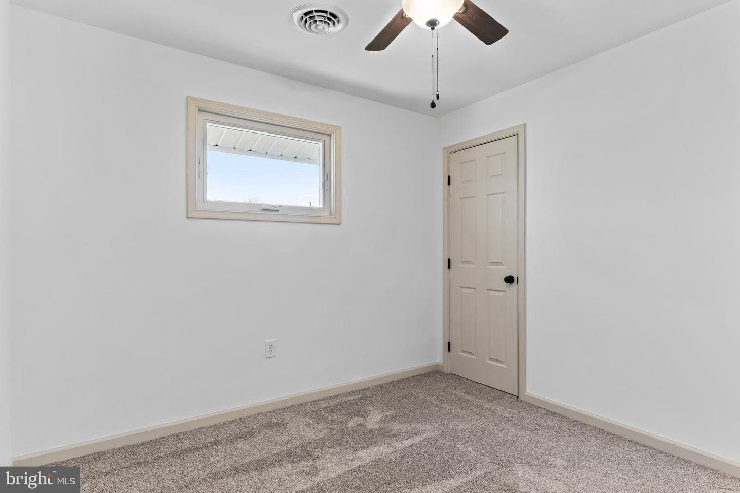 421 N Middleton Road photo 26