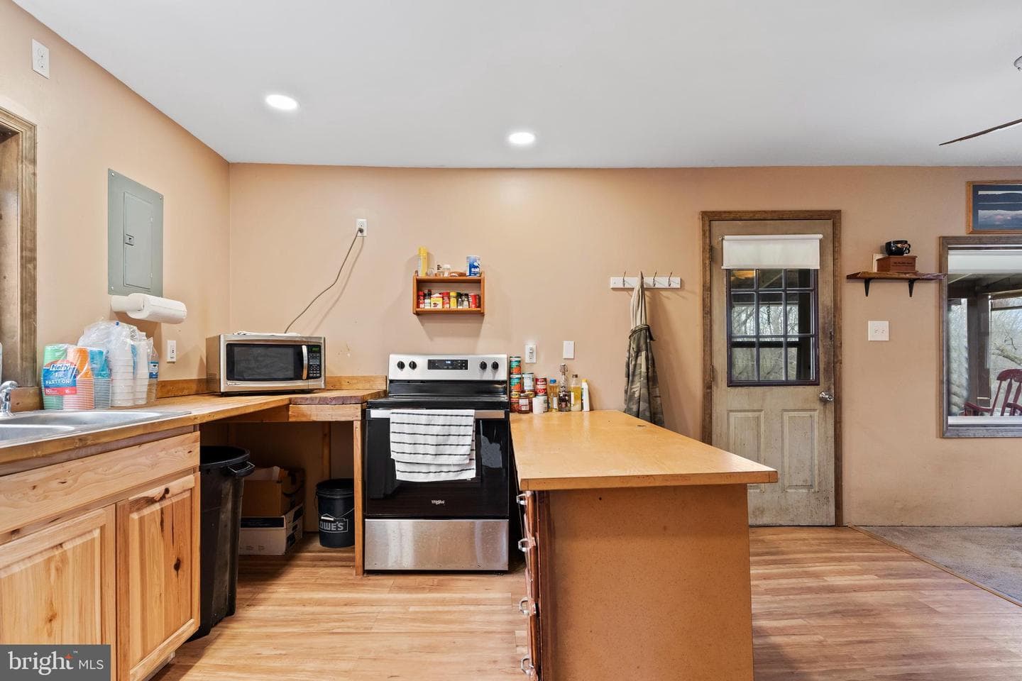 39 Waterside Drive photo 12