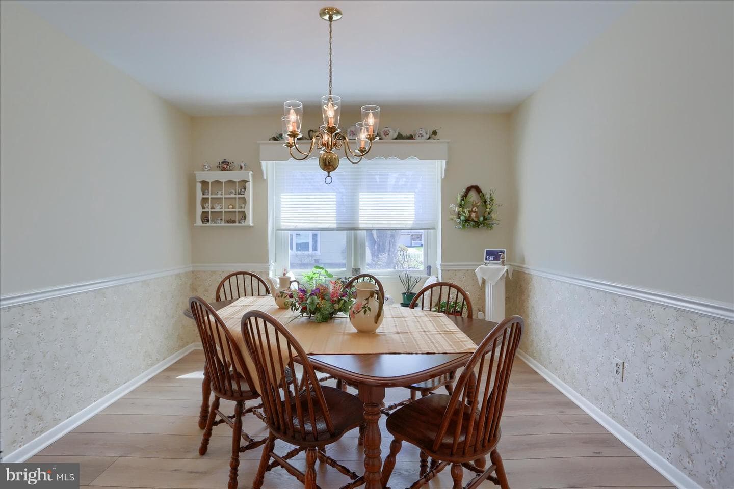 700 Somerset Drive photo 2