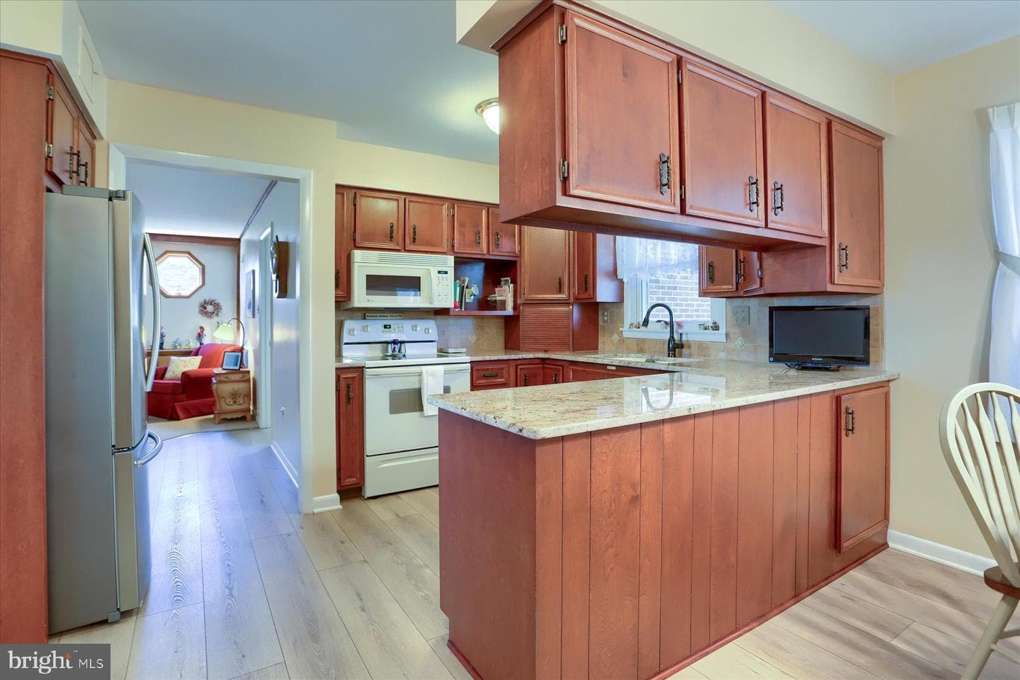 700 Somerset Drive photo 3