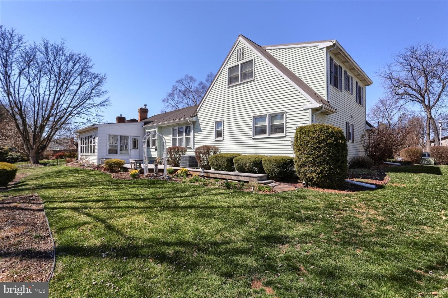 700 Somerset Drive photo 35