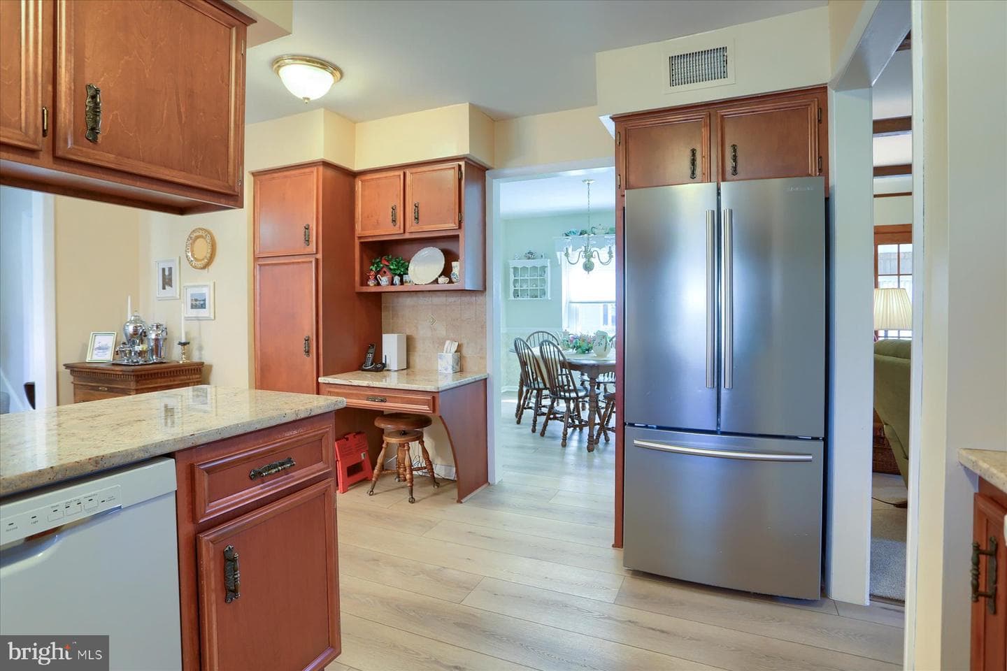 700 Somerset Drive photo 4