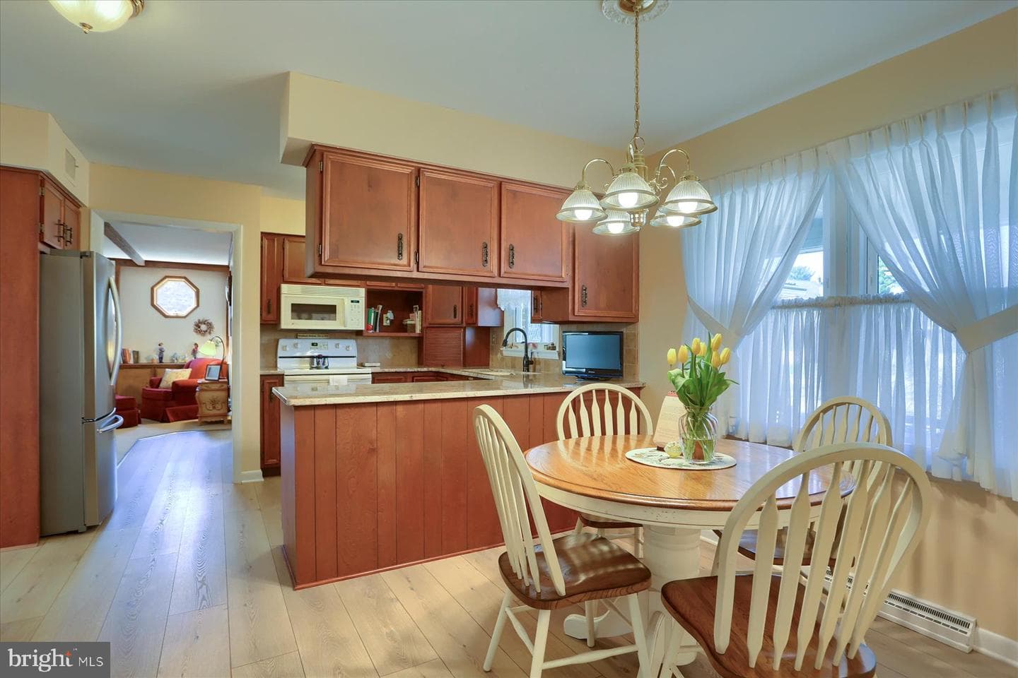 700 Somerset Drive photo 5