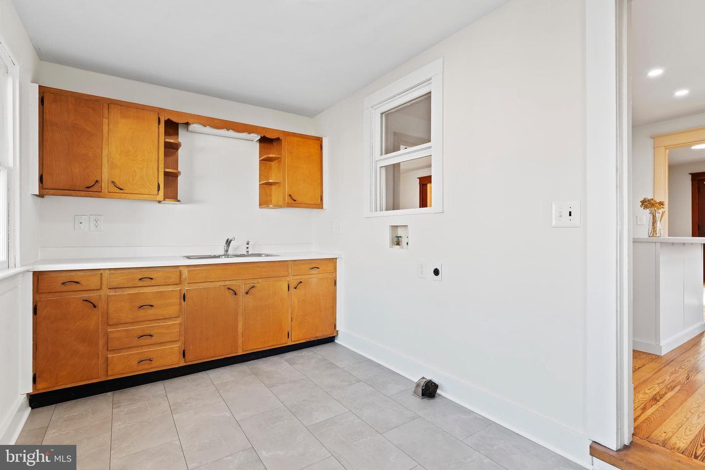 826 W Trindle Road photo 13
