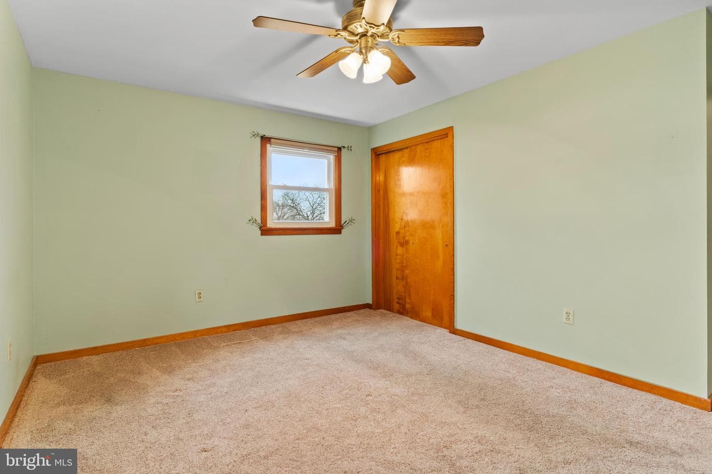 1970 Douglas Drive photo 14