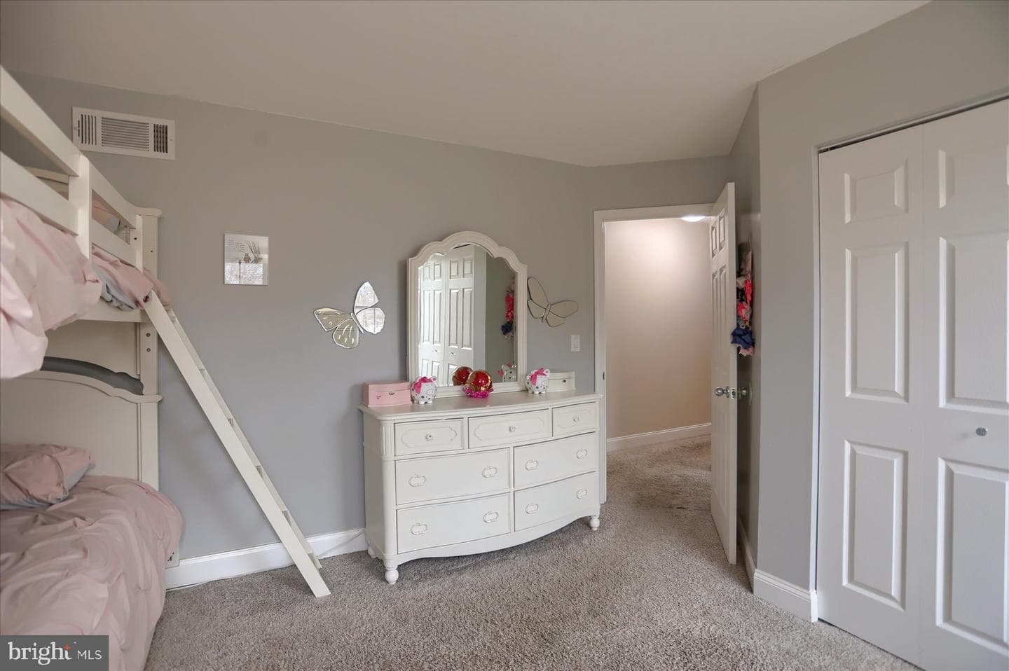 19 Monarch Lane photo 25
