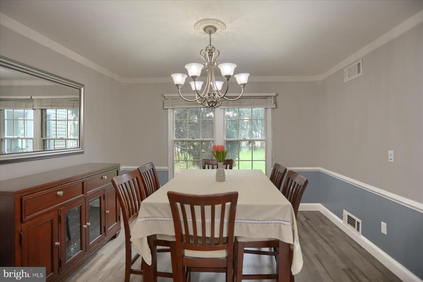 19 Monarch Lane photo 8