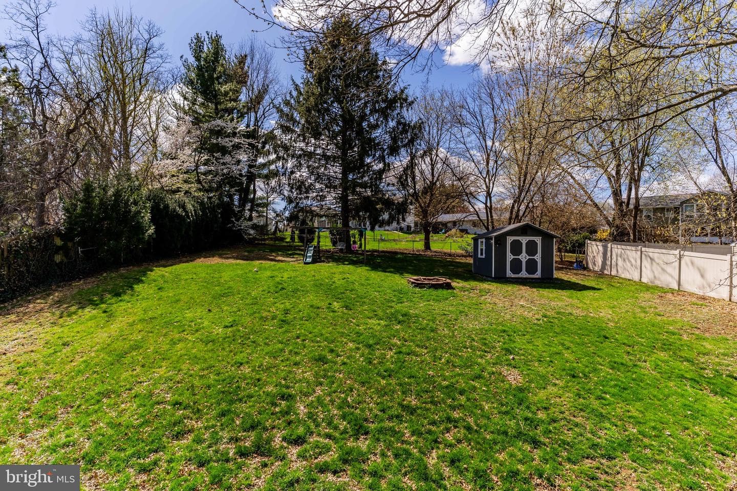 249 Indian Creek Drive photo 28