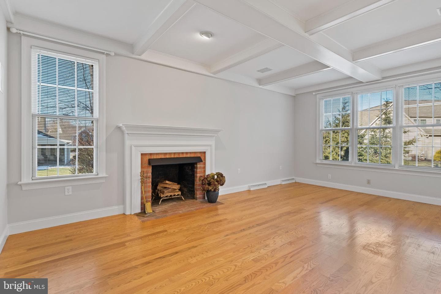 203 Friar Court photo 21